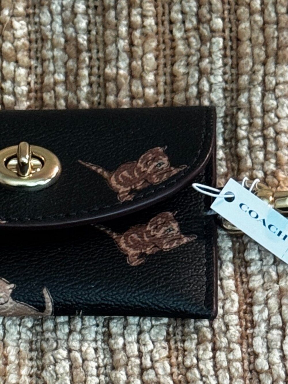 Coach Cat Print Trigger Snap Card Case NWTS - Picture 11 of 11